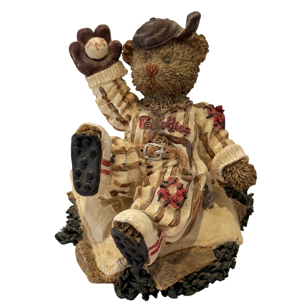 Ganz Cottage Collectibles Slugger I Got It Baseball Teddy Bear Figurine CC2080